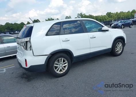 2015 Kia Sorento Lx from USA, damaged, VIN 5XYKT3A60FG659042